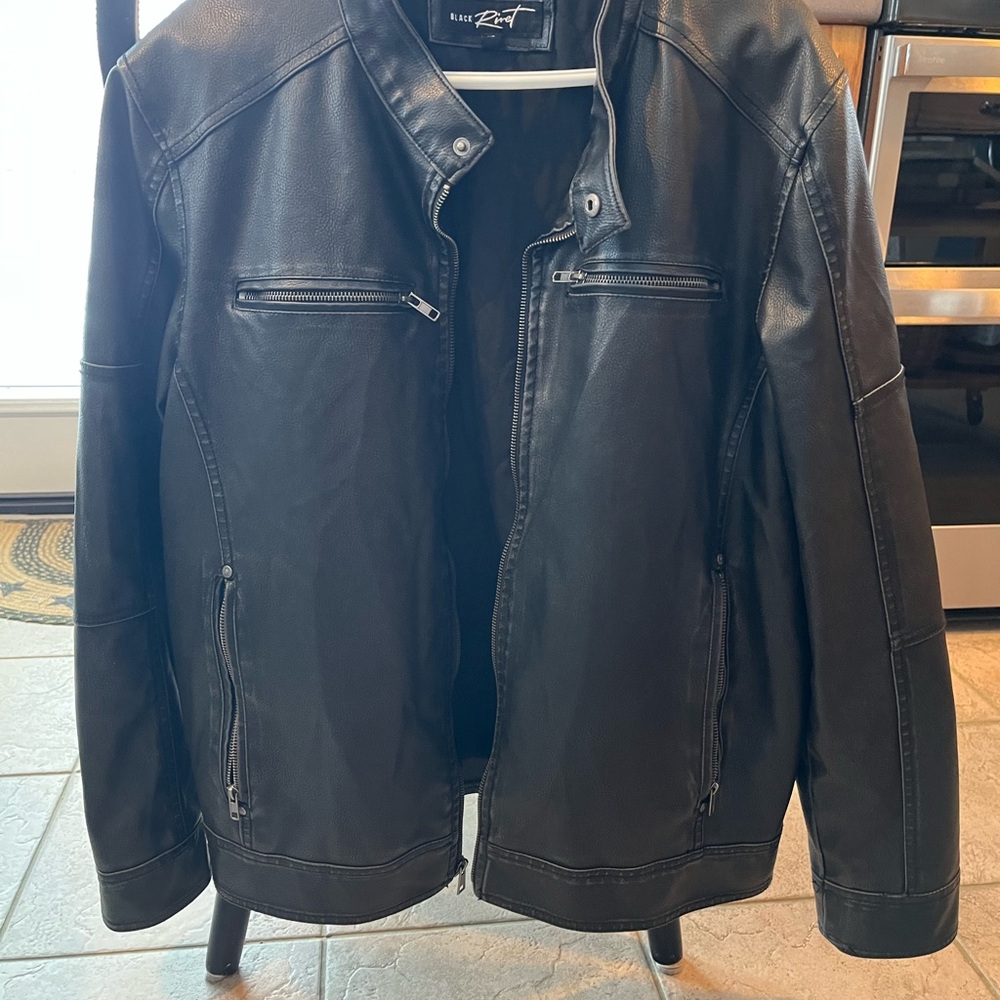 Black Rivet Men's Black Faux Leather Jacket